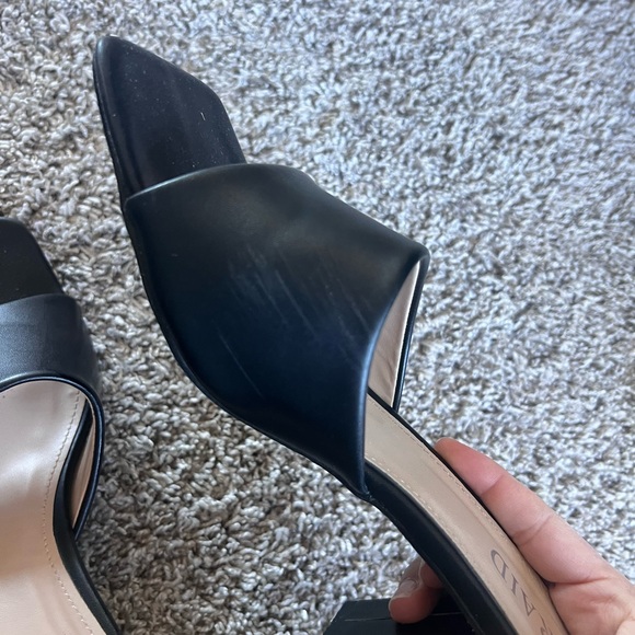 Open toed, faux leather sandal heel - Picture 5 of 5